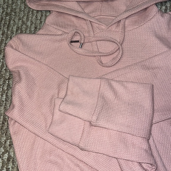 brand new top - Picture 3 of 4